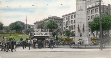 Recruiting Station at Victory Square, 1941.