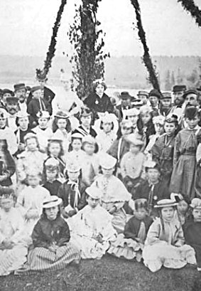 Second May Queen celebration at Queens Park, New Westminster, May 1871