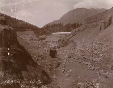 Van Winkle Bar Gold Mine, Fraser River, near Lytton, B.C. on C.P.R. circa 1895. [City of Vancouver Archives CVA 256-02.35]